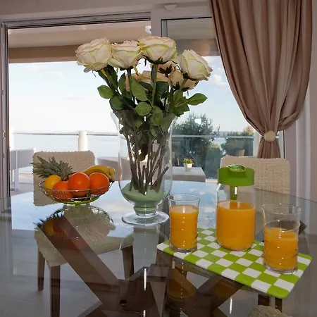 Apartments Villa Anamaria Trogir Room photo