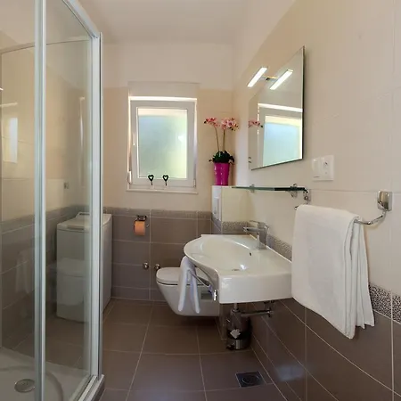 Apartments Villa Anamaria Trogir Room photo
